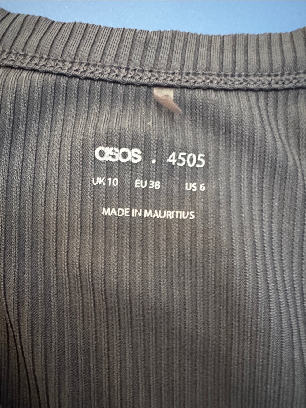 ASOS Grey Ribbed Crop Tank Top - Picture 2 of 4